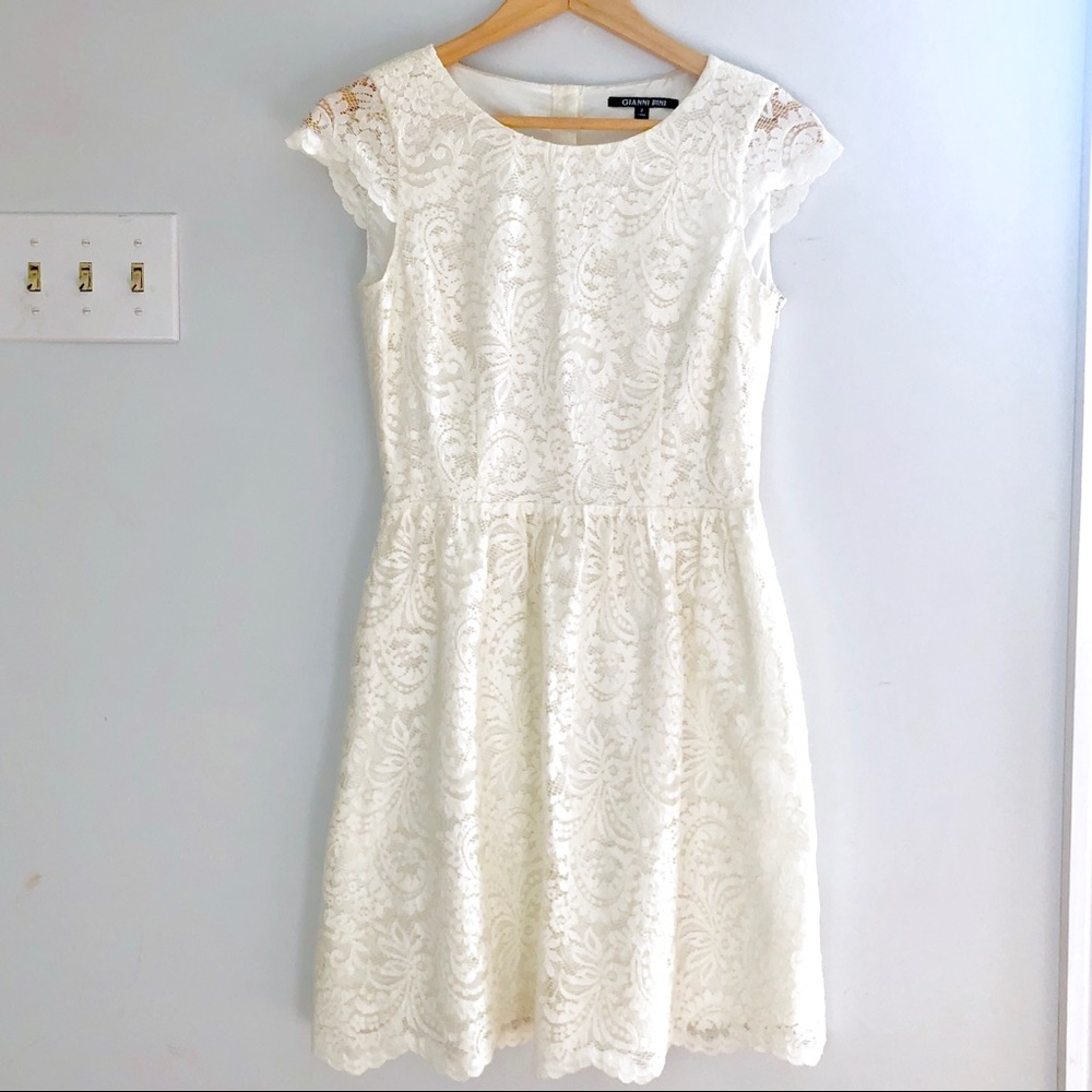 Gianni bini Lace dress